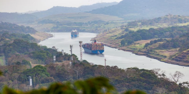 什么是海運海上交通線？